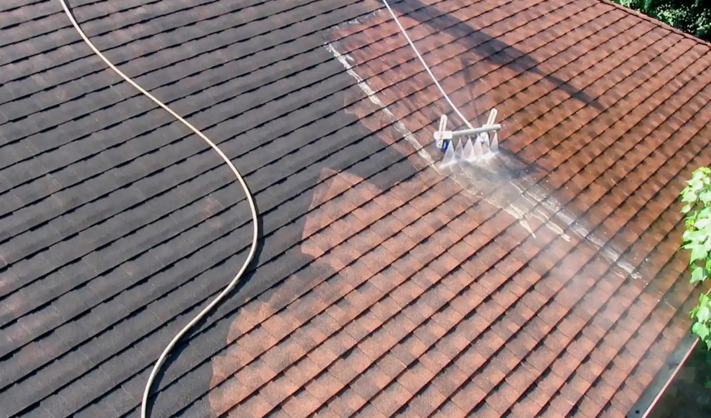 Roof-Washing-in-Brampton